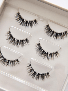 JUDY'S LASH ESSENTIALS 03