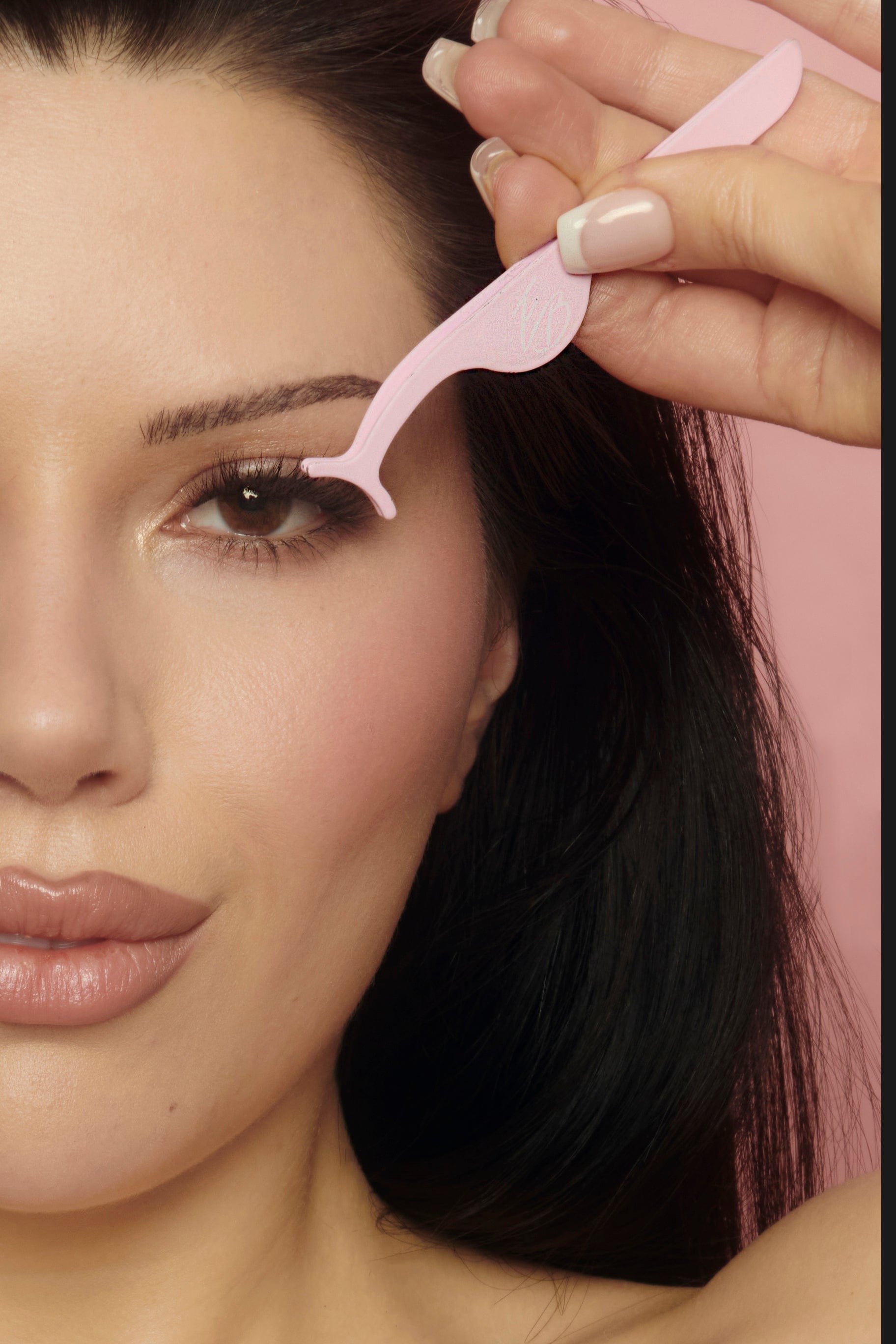 LASH APPLICATOR